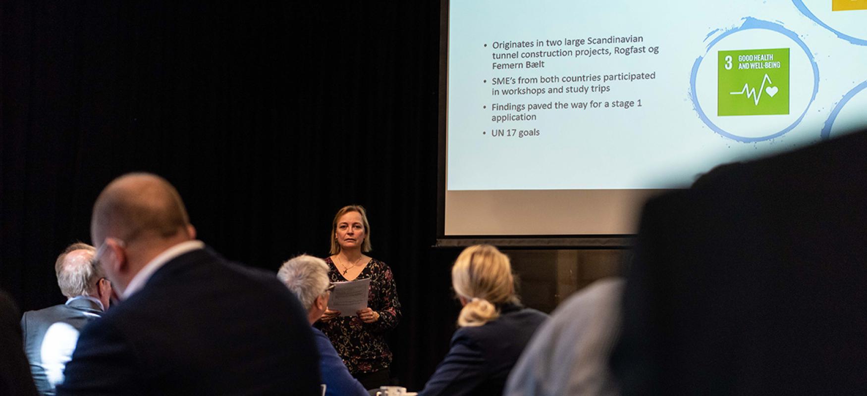 One of the projects presenting their ideas at the project kick-off at Sentralen in Oslo.